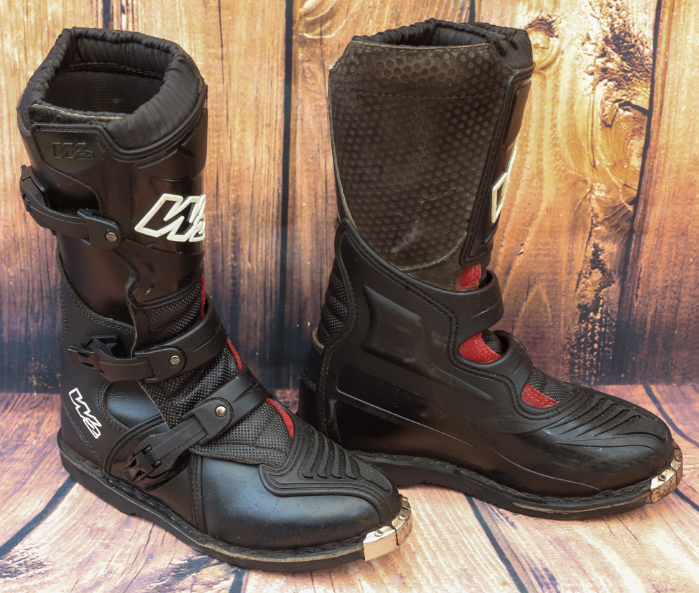 w2 mx boots