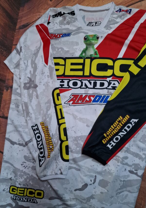 RJ HAMPSHIRE's AMA SHIRT 2015 GEICO HONDA - Image 2