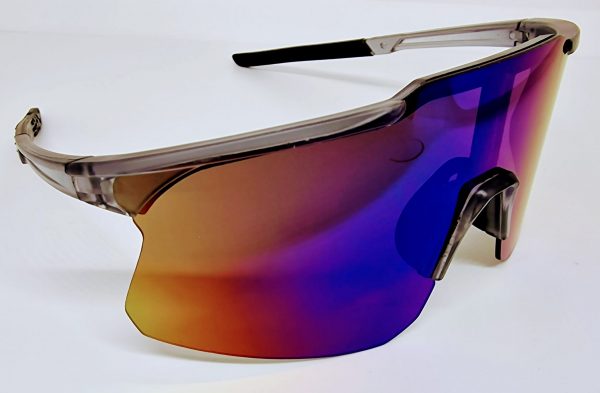 Cycling glasses with UV protection