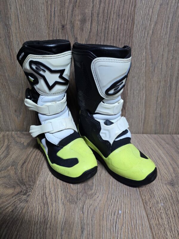 Alpinestars kids tech 3s - UK10 - Pre-owned - Image 2