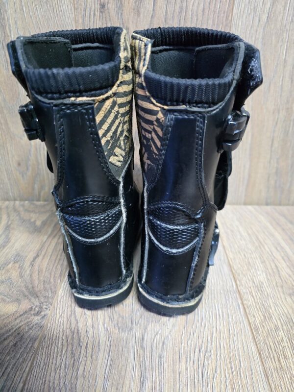 Fly Mavrik kids mx boots - UK10 - Pre-owned - Image 3