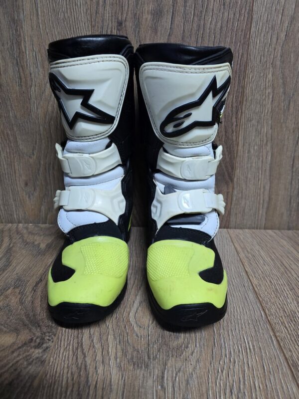 Alpinestars kids tech 3s - UK10 - Pre-owned - Image 4